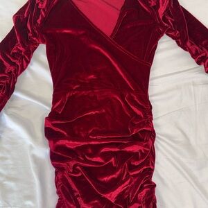 Luxurious Velvet Midi Dress in Rich Red